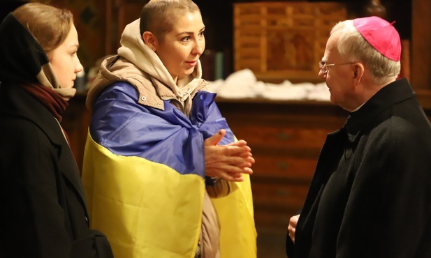 Abp Jędraszewski: Trwajmy na modlitwie o rychły i sprawiedliwy pokój dla Ukrainy i Europy