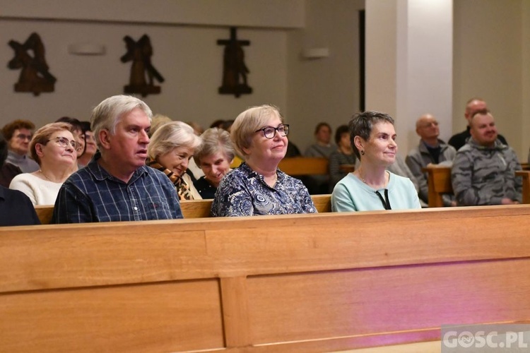 Rekolekcje dla parafialnych zespołów Caritas w Głogowie