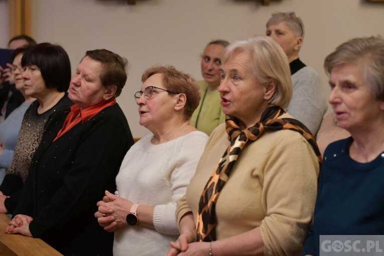 Rekolekcje dla parafialnych zespołów Caritas w Głogowie