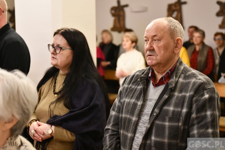 Rekolekcje dla parafialnych zespołów Caritas w Głogowie