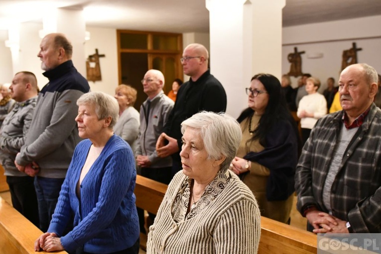 Rekolekcje dla parafialnych zespołów Caritas w Głogowie