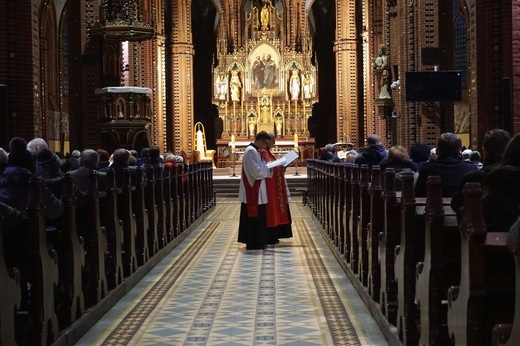Za zranionych w Kościele