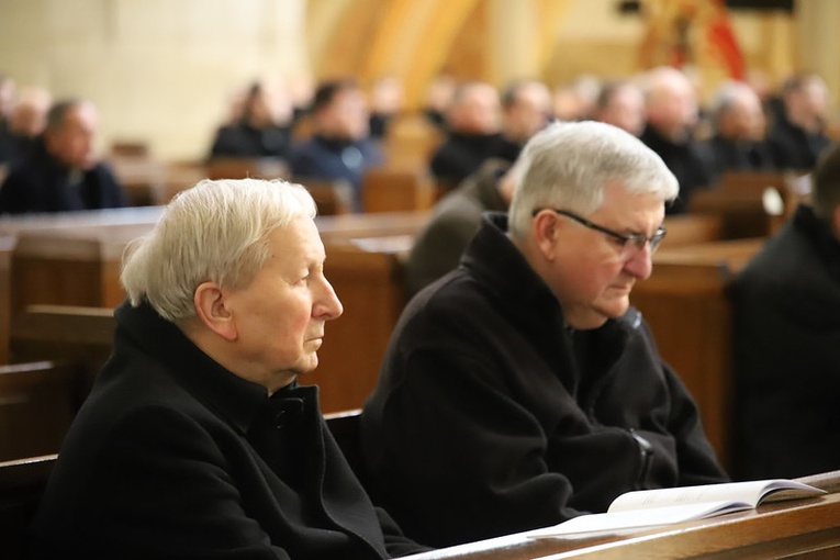 Pokutna pielgrzymka kapłanów do sanktuarium św. Jana Pawła II