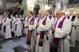 Abp Jędraszewski do kapłanów: Chrystusowe kapłaństwo zostało nam dane jako najwyższa łaska