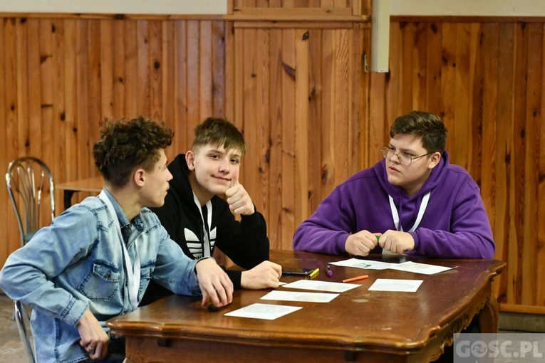 Akademia Dojrzewania dla młodzieży przygotowującej się do bierzmowania