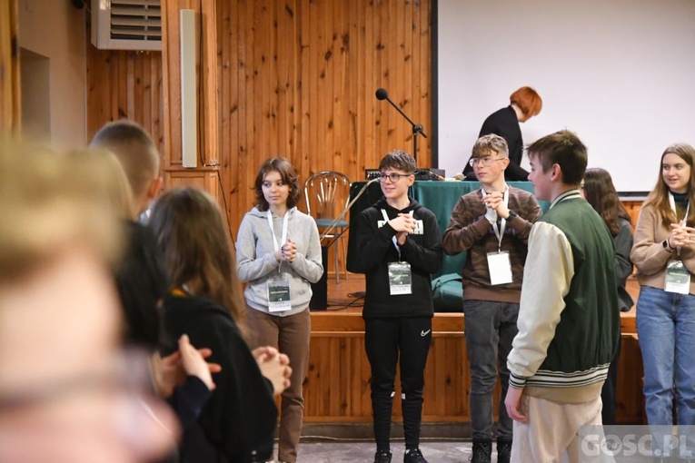 Akademia Dojrzewania dla młodzieży przygotowującej się do bierzmowania