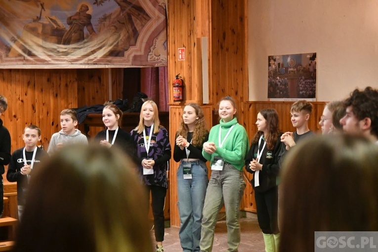 Akademia Dojrzewania dla młodzieży przygotowującej się do bierzmowania