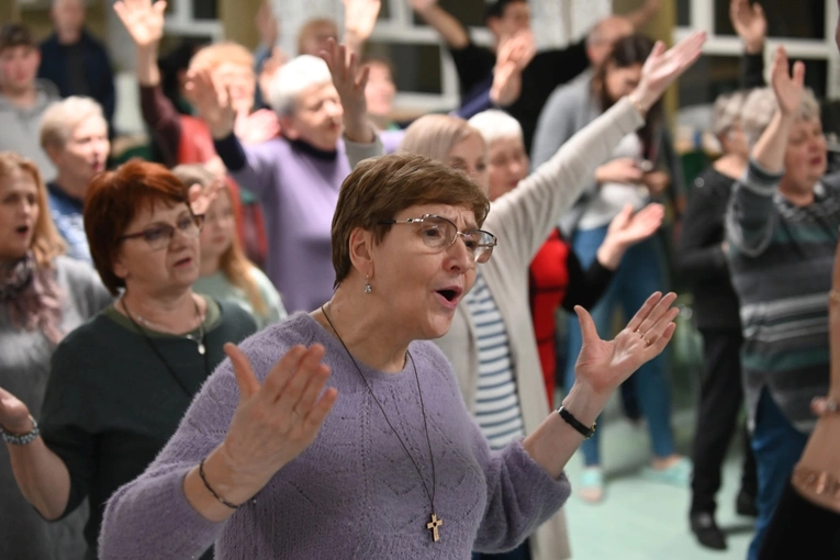 Mokrzeszów. Rekolekcje Odnowy w Duchu Świętym Diecezji Świdnickiej