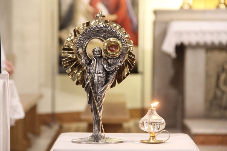 Iwkowa. Wprowadzenie relikwii św. Andrzeja Boboli