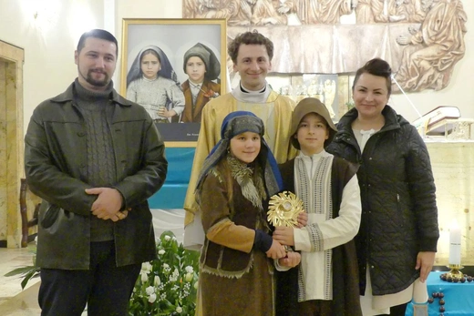 Relikwie świętych dzieci z Fatimy dotarły do bielskiej Wapienicy 