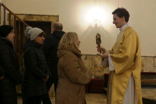 Relikwie świętych dzieci z Fatimy dotarły do bielskiej Wapienicy 