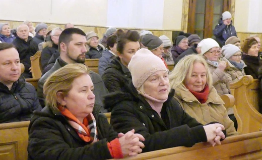 Relikwie świętych dzieci z Fatimy dotarły do bielskiej Wapienicy 