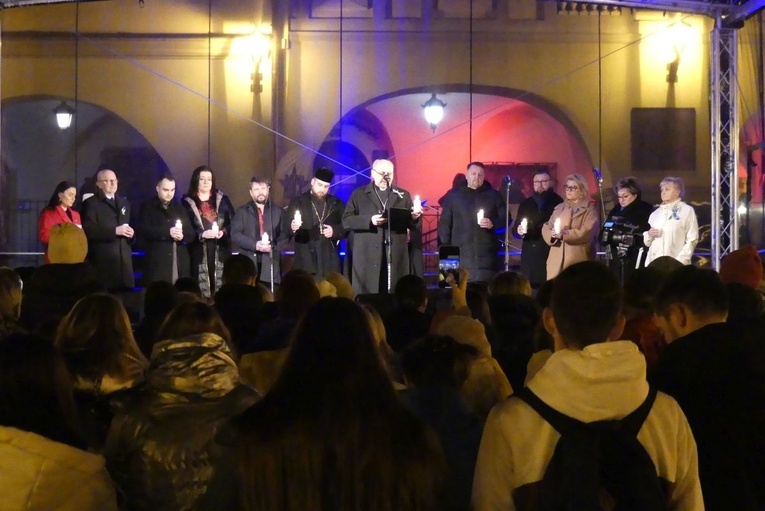 Polacy i Ukraińcy modlili się razem na Rynku w Bielsku-Białej