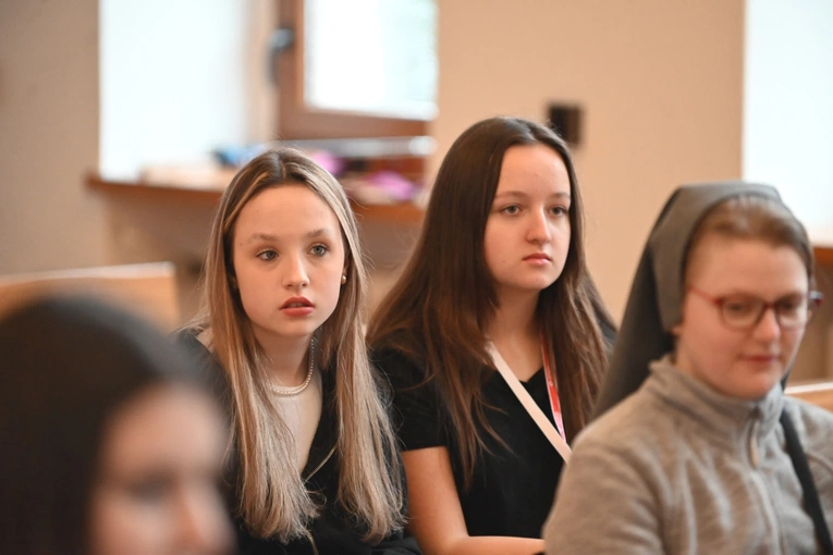 Pieszyce. Salezjanki chcą być "w kontakcie" z młodzieżą