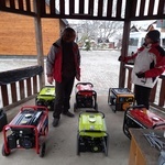 Ks. Mateusz Grochla pomaga Ukraińcom