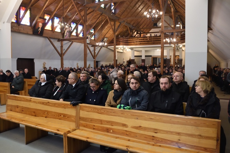 Pożegnanie pierwszego proboszcza w Baninie