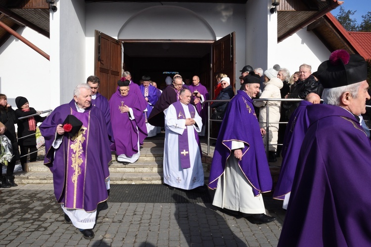 Pożegnanie pierwszego proboszcza w Baninie