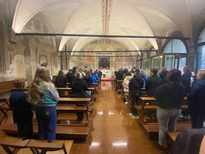 Świebodzice. Zabrali służbę liturgiczną na spotkanie z papieżem