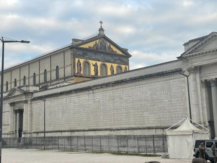Świebodzice. Zabrali służbę liturgiczną na spotkanie z papieżem