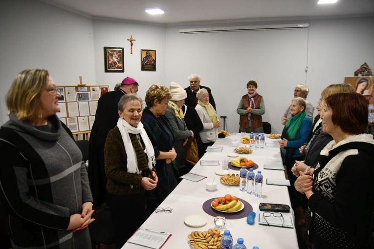 Biskup u słubickich Przyjaciół Paradyża