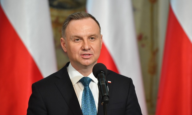 Prezydent złoży wizytę w państwach Zatoki Perskiej