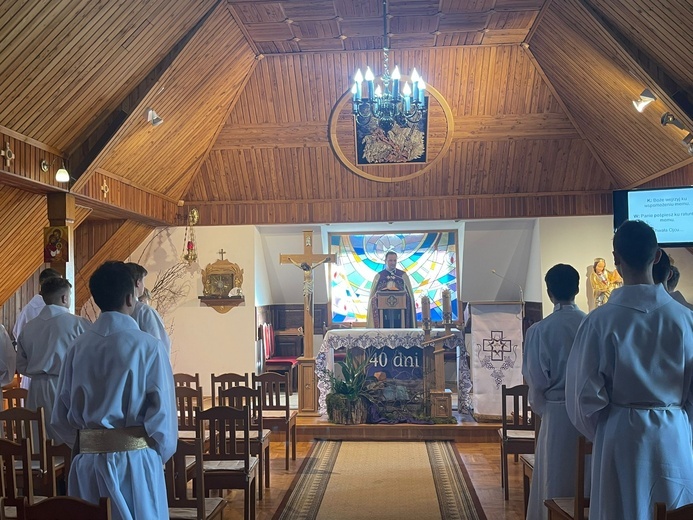 Ciężkowice. Rekolekcje i warsztaty dla lektorów starszych