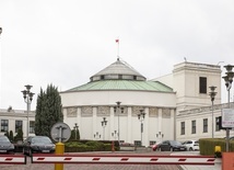 Sejm odrzucił w pierwszym czytaniu obywatelski projekt dotyczący przerywania ciąży