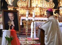 Relikwie Prymasa Tysiąclecia na stałe w Pile