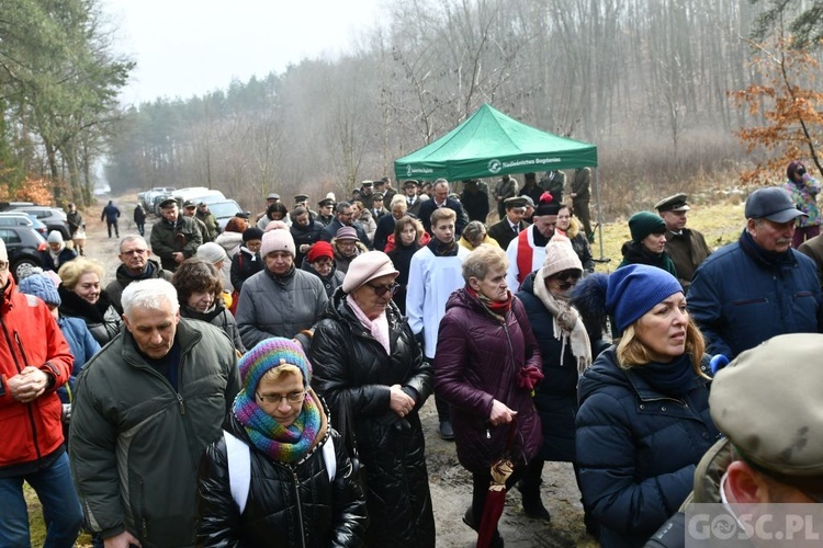 Jenin. Poświęcenie leśnej drogi krzyżowej