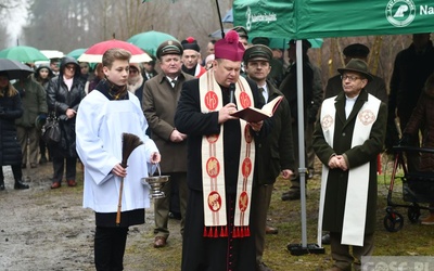 Droga krzyżowa z bł. kard. Stefanem Wyszyńskim w Jeninie