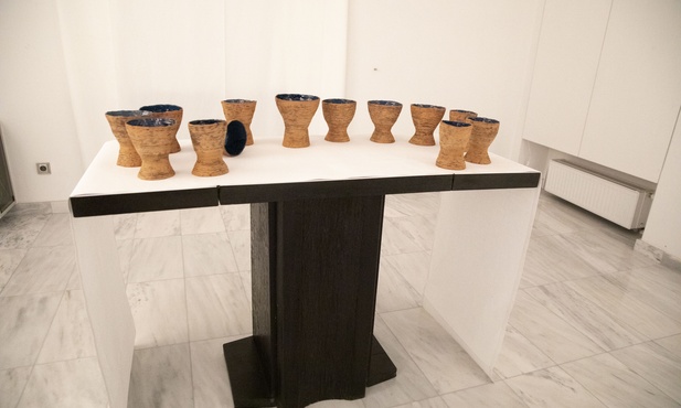 "Dwa stoły", czyli rzeźby Piotra Kuscha w MAW