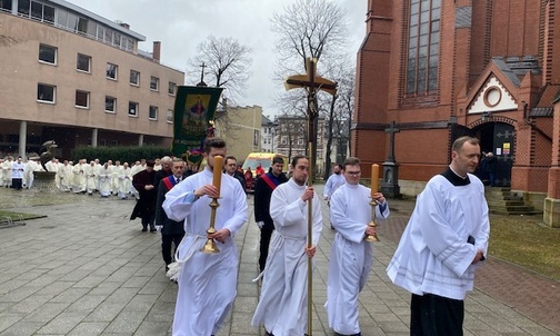 Sakra i ingres nowego biskupa w Gliwicach	