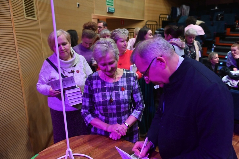 Strzegom. Konferencja "Córka Króla" 2023