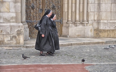 Kard. Braz de Aviz: życie zakonne dla Papieża oznacza świadectwo wiary