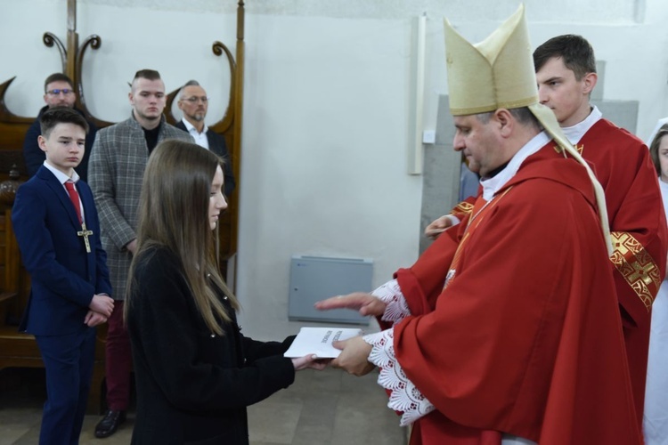 Bierzmowanie u św. Małgorzaty w Nowym Sączu, cz. 1