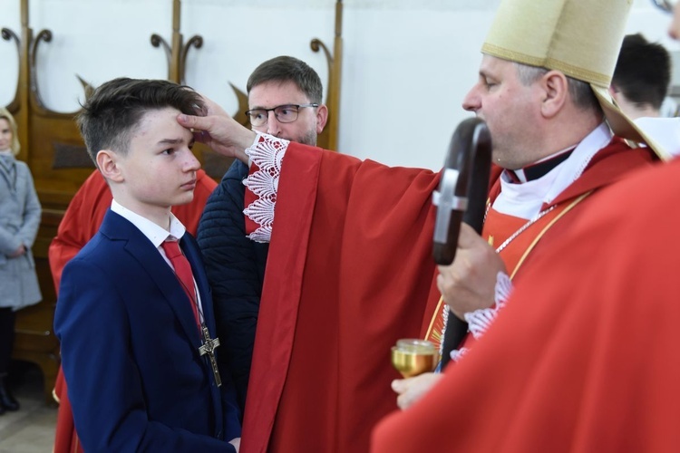 Bierzmowanie u św. Małgorzaty w Nowym Sączu, cz. 1