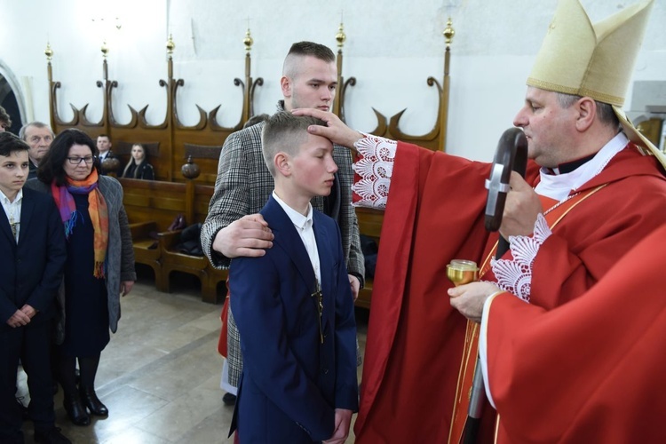 Bierzmowanie u św. Małgorzaty w Nowym Sączu, cz. 1