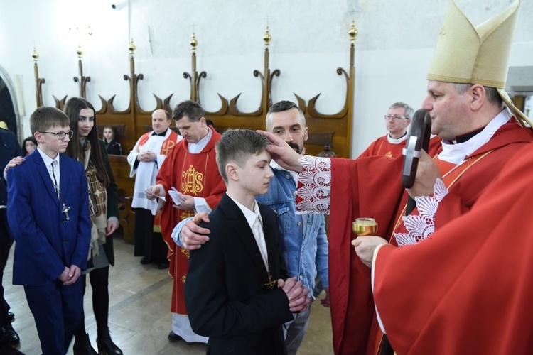 Bierzmowanie u św. Małgorzaty w Nowym Sączu, cz. 1