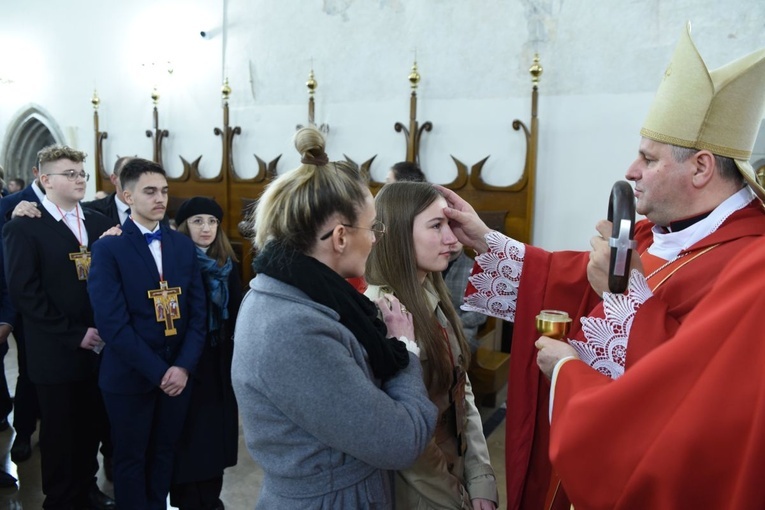 Bierzmowanie u św. Małgorzaty w Nowym Sączu, cz. 1