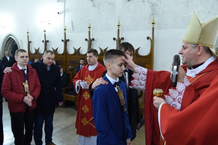 Bierzmowanie u św. Małgorzaty w Nowym Sączu, cz. 1