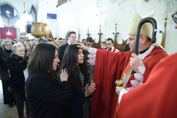 Bierzmowanie u św. Małgorzaty w Nowym Sączu, cz. 2 