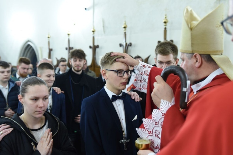 Bierzmowanie u św. Małgorzaty w Nowym Sączu, cz. 2 