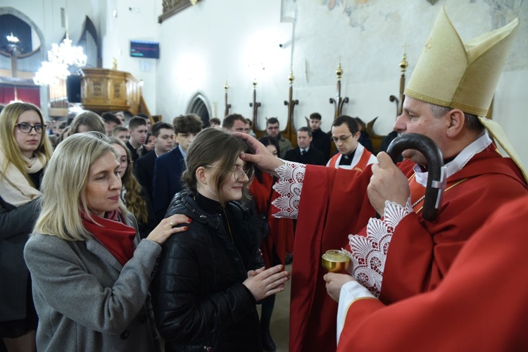 Bierzmowanie u św. Małgorzaty w Nowym Sączu, cz. 2 