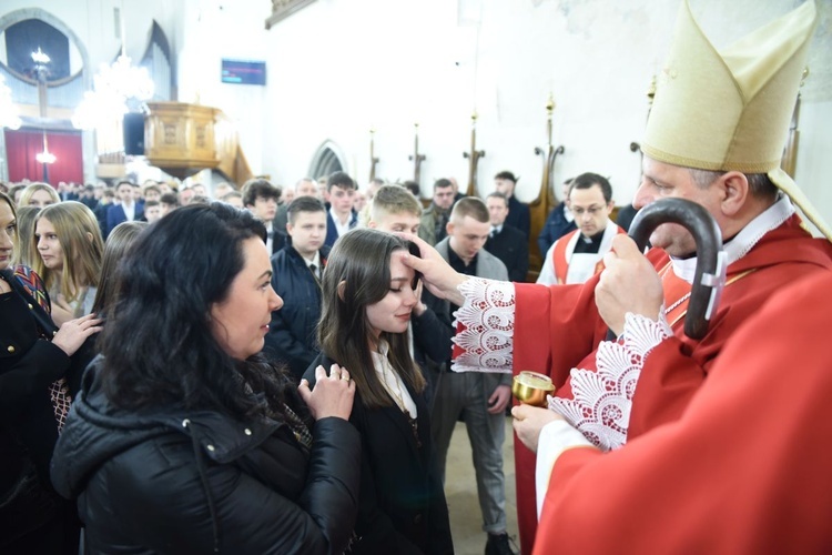 Bierzmowanie u św. Małgorzaty w Nowym Sączu, cz. 2 