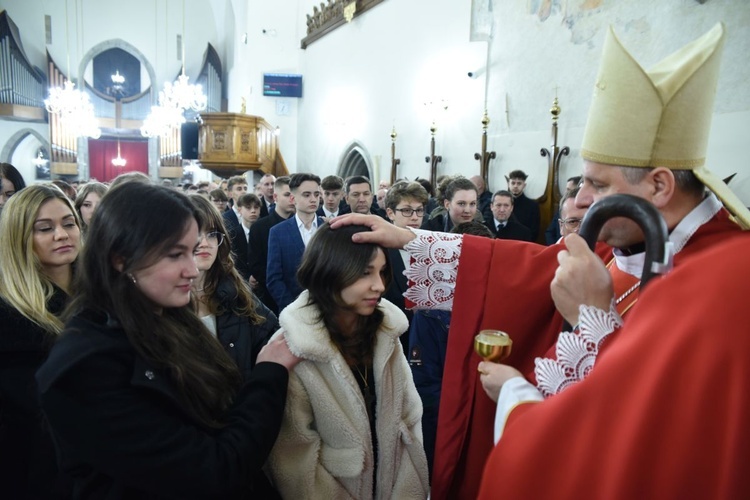 Bierzmowanie u św. Małgorzaty w Nowym Sączu, cz. 2 