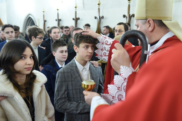 Bierzmowanie u św. Małgorzaty w Nowym Sączu, cz. 2 