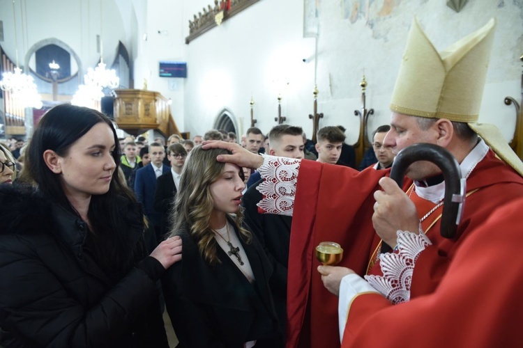 Bierzmowanie u św. Małgorzaty w Nowym Sączu, cz. 2 