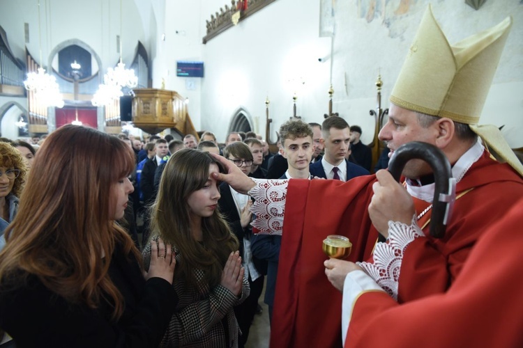 Bierzmowanie u św. Małgorzaty w Nowym Sączu, cz. 2 