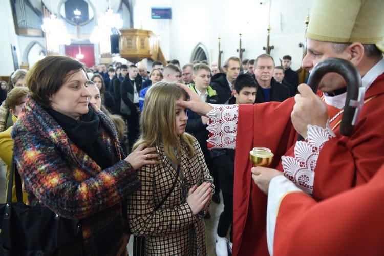 Bierzmowanie u św. Małgorzaty w Nowym Sączu, cz. 2 