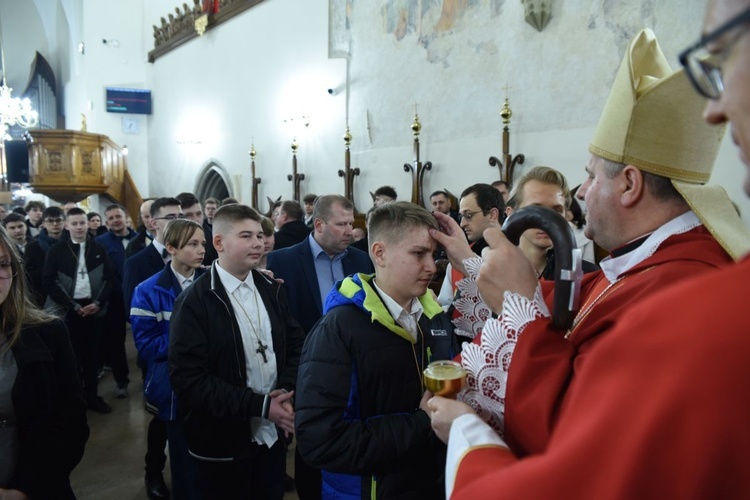 Bierzmowanie u św. Małgorzaty w Nowym Sączu, cz. 2 